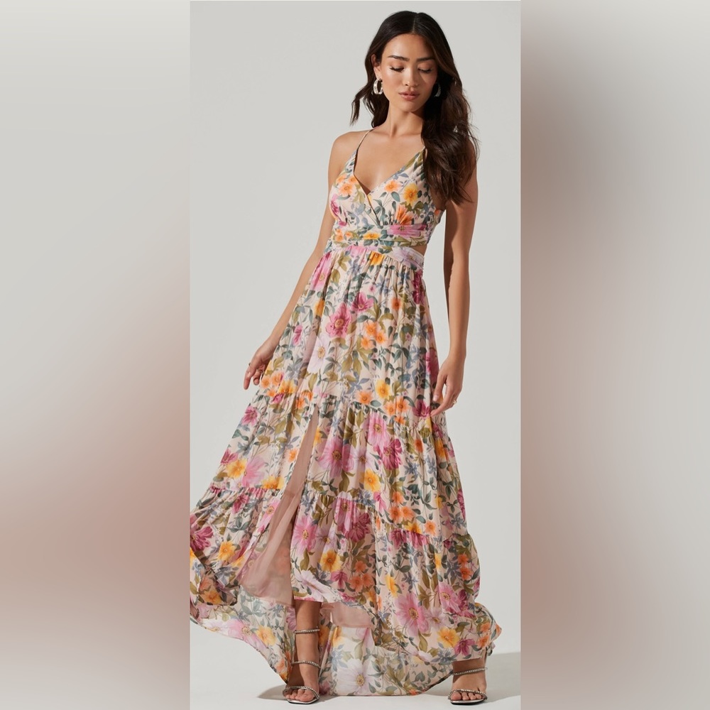 Astr Maxi floral cut out size M